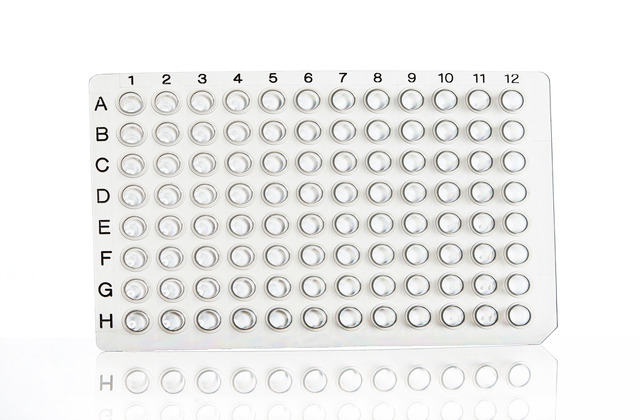 標準96孔無襯邊PCR反應盤
