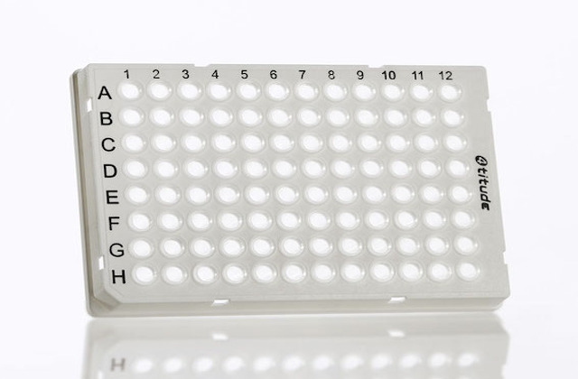 任意取用96孔全襯邊PCR反應盤
